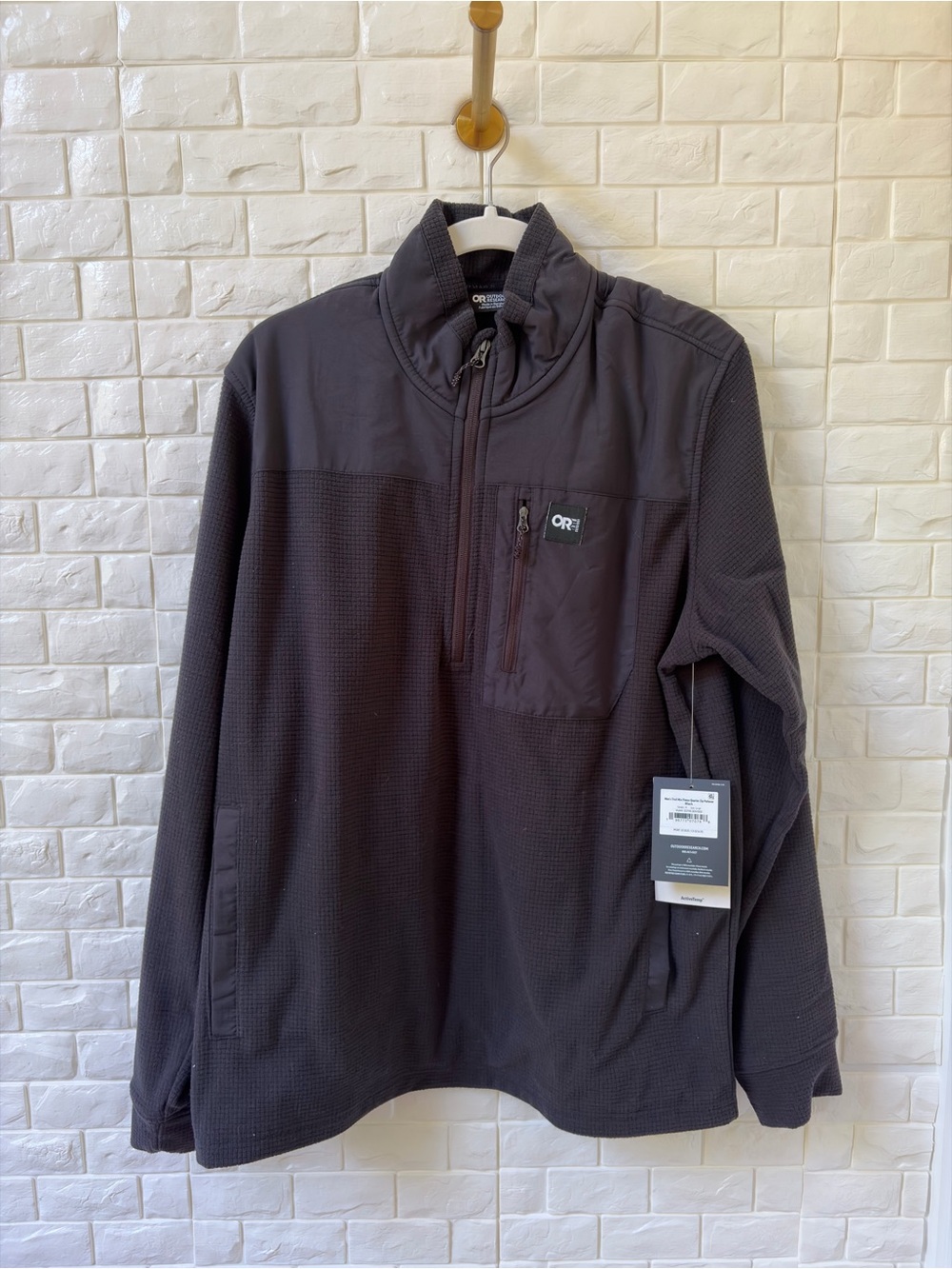 Outdoor Research Men's Dark Charcoal Quarter-Zip Pullover